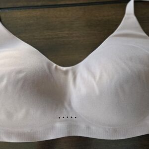 Nike Soft Sports Bra M NWOT